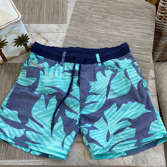 Diesel MENS Hybrid Shorts - Picture 1 of 5